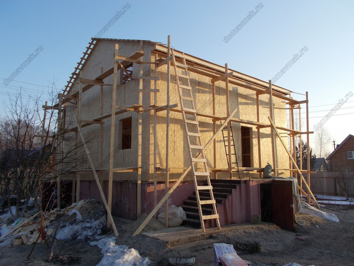 Фото строительства каркасного дома 9х9 в г/п им. Воровского